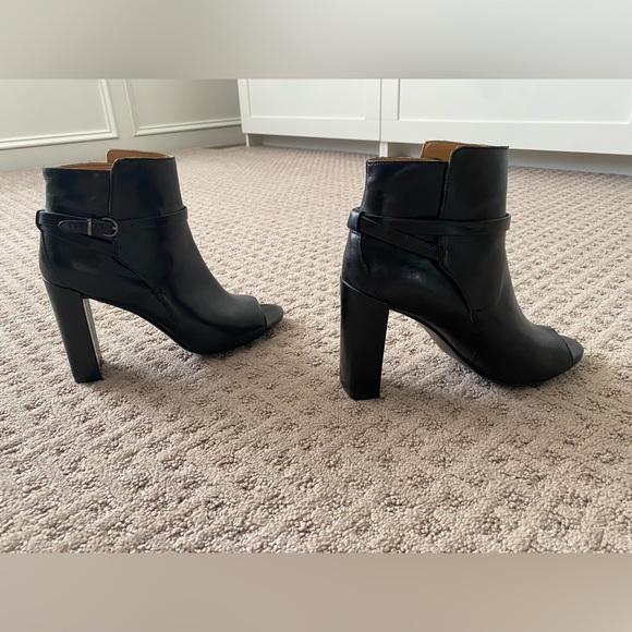 Women’s Banana Republic heels size 6 US - Picture 4 of 4